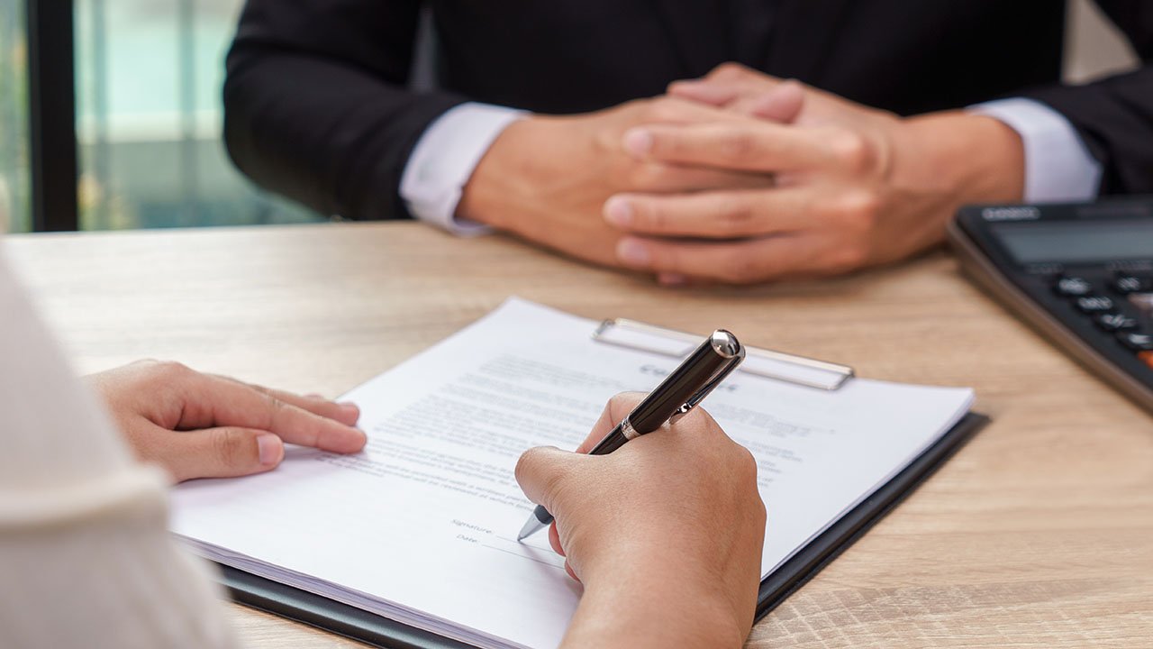 lender-at-signing